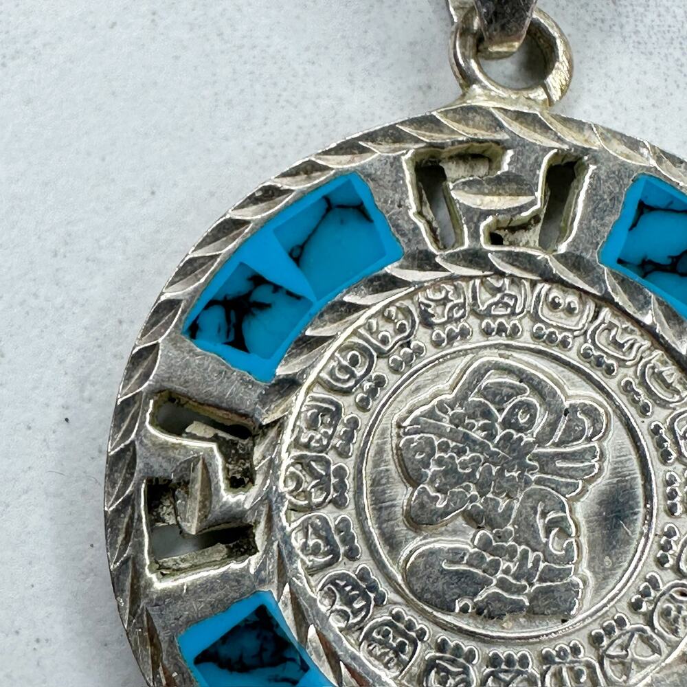 Vintage Sterling Silver 925 Reversible Mayan Calendar Inlay Pendant ✨ - Picture 6 of 12